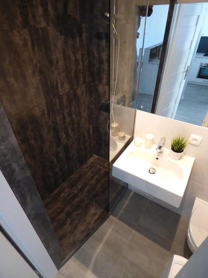 ורשה Plac Grzybowski Apartment מראה חיצוני תמונה